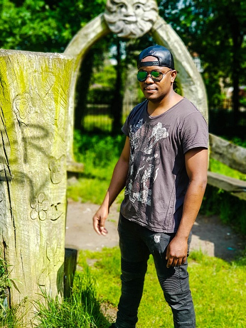 'Si Wina' Pushes Nic Thindwa To Front Line