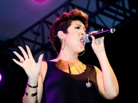 Meet Tessanne Chin Winner Of The Voice December 16, 2013