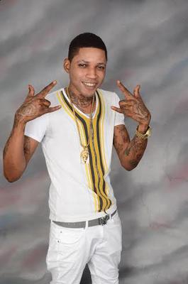 Dancehall artiste Gage 'Look Gyal' for Dutty Fridaze