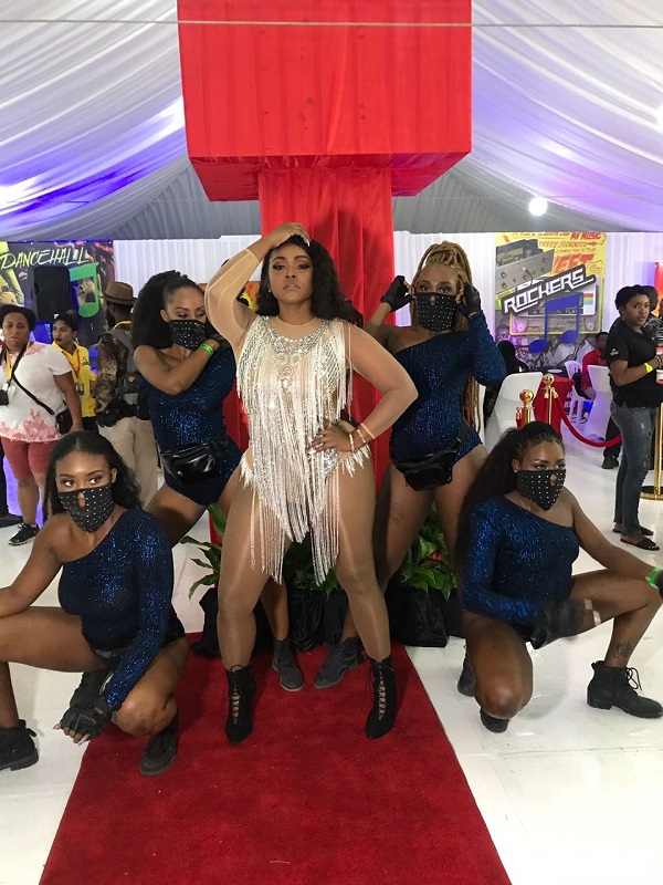 Curvy Diva gives emotional Sumfest performance